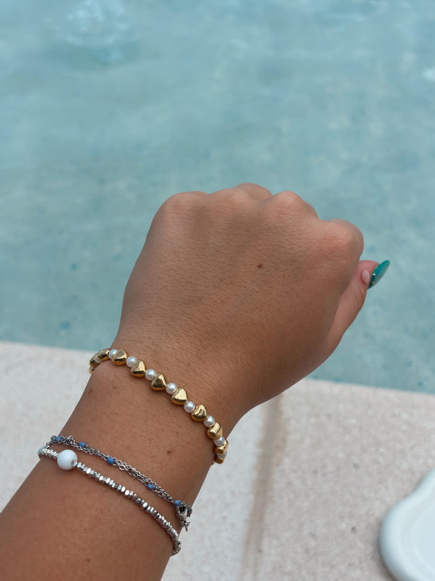 Basic Gold Heart & Pearl Bracelet